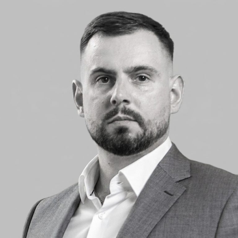 Insurance in International Logistics: Protection Against Errors and Force Majeure Events